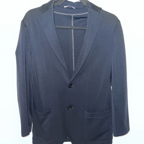 Canali Black Edition Wool Blend Jersey
Blazer - Sz - US 31 (IT 46) - Picture 8 of 9
